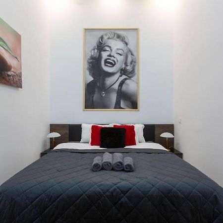 Exclusive Marilyn Apartment In The Heart Of Budapeszt Zewnętrze zdjęcie